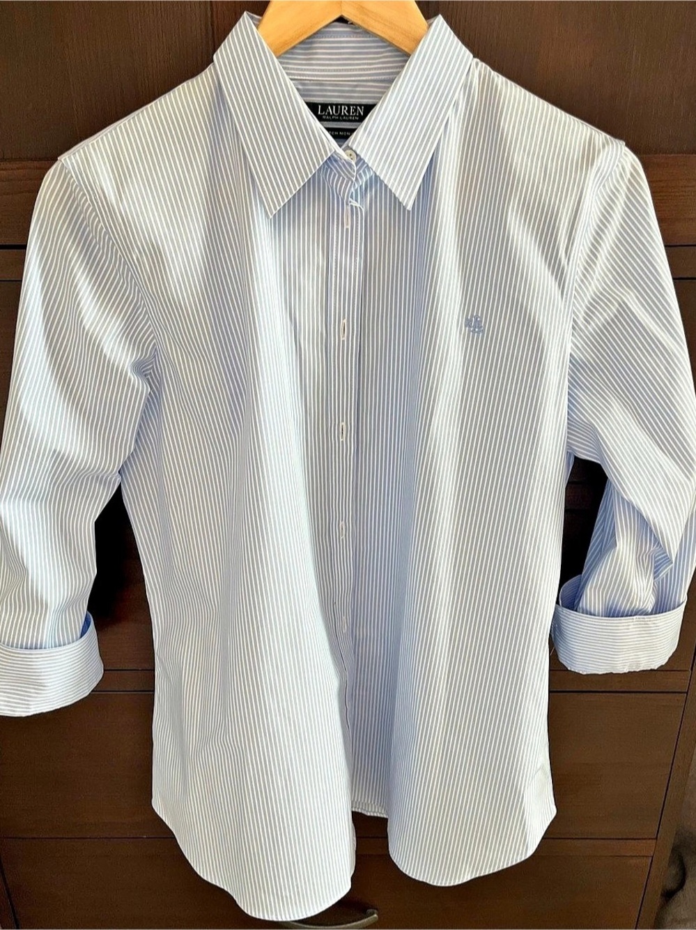 Lauren Ralph Lauren Striped Stretch Non-Iron Shirt in Blue & White Size Large - Picture 10 of 10